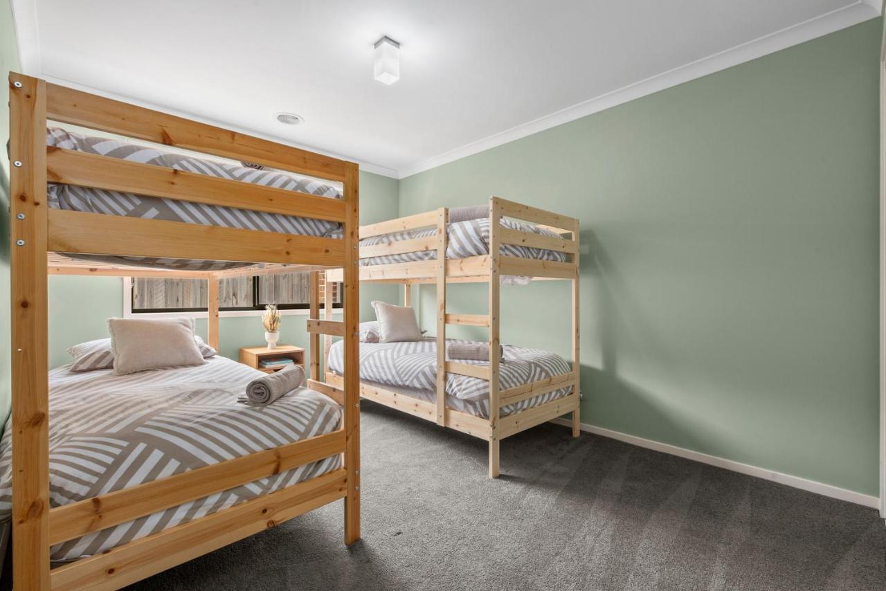 Holiday home Summer Breeze - 10 Mins To Barwon Heads & Torquay! Mount Duneed
